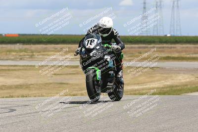 media/Apr-26-2024-TrackDaz (Fri) [[c4b677d280]]/B Group/120pm (Wheelie Bump)/